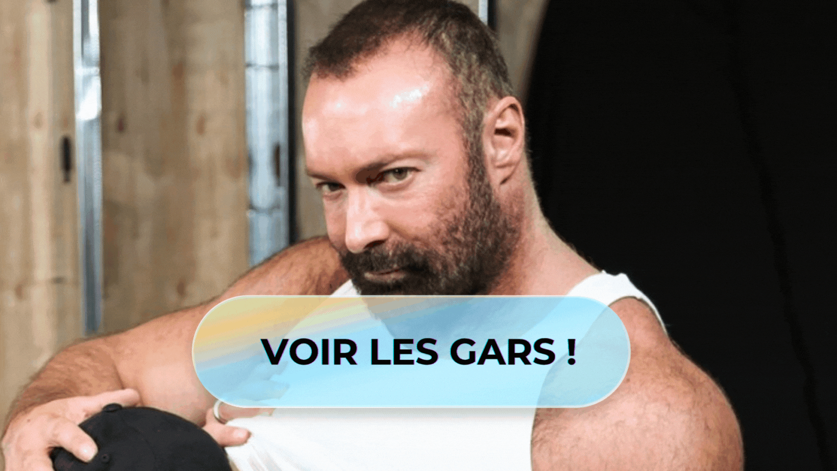 Animateurs de tel rose gay sur hommesite
